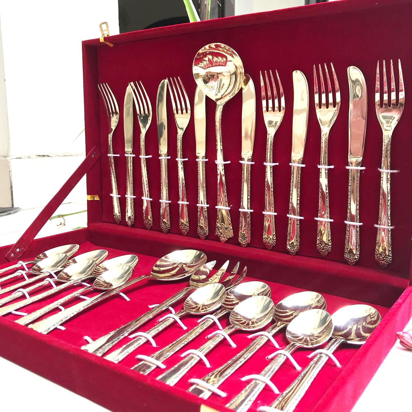 27-Piece Handcrafted Brass Cutlery Set | Premium Traditional Brass Flatware for Elegant Dining | Sustainable & Antique Finish Utensils - Sama Homes