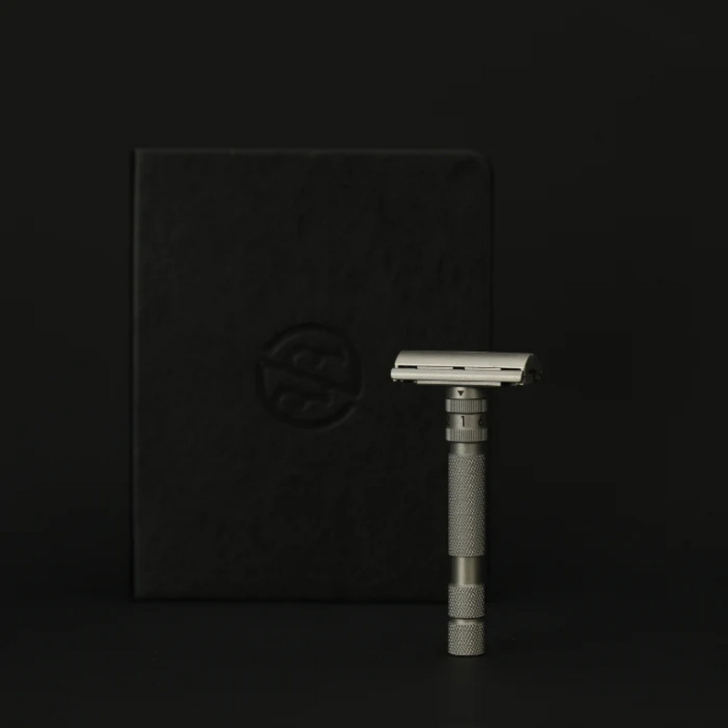 Rockwell T2 Adjustable Twist-To-Open Stainless Steel DE Safety Razor - Matte Silver