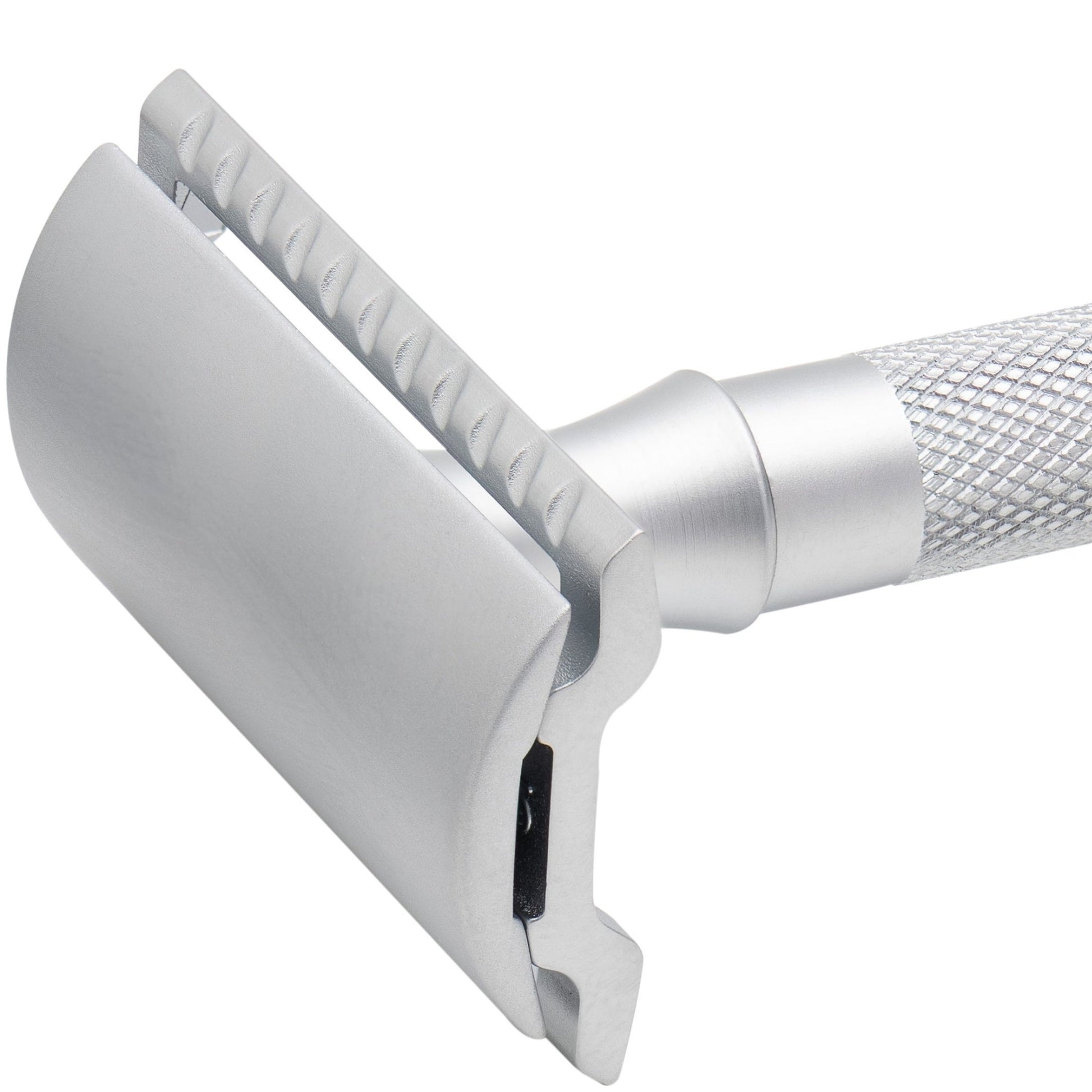 Merkur 3-Piece DE Safety Razor, Closed Comb, Knurled Extra Long Handle, Matte Chrome - Image 8