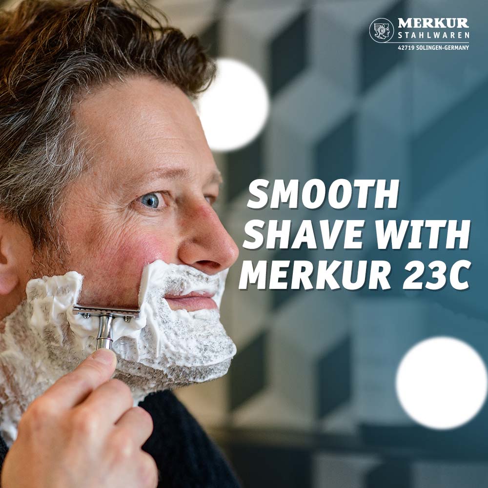 Merkur 23C Safety Razor Travel Set – Black Leather Case and 10 Blades - Image 5