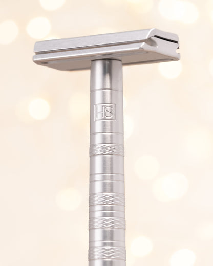 Henson AL13 Medium Deluxe Bundle | Razor + Stand + 2-Year Blade Supply by Henson Shaving - Razor Bundle (View 3)