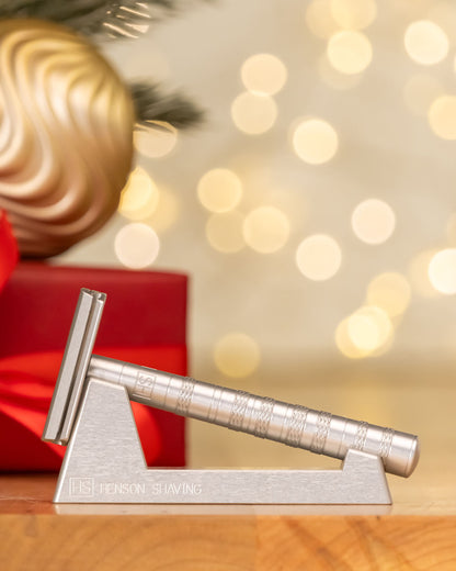Henson AL13 Medium Deluxe Bundle | Razor + Stand + 2-Year Blade Supply by Henson Shaving - Razor Bundle (View 5)