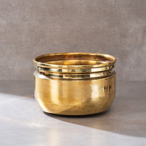 Brass Planters – Handcrafted Traditional Ranjan Flower Pots | Sama Homes