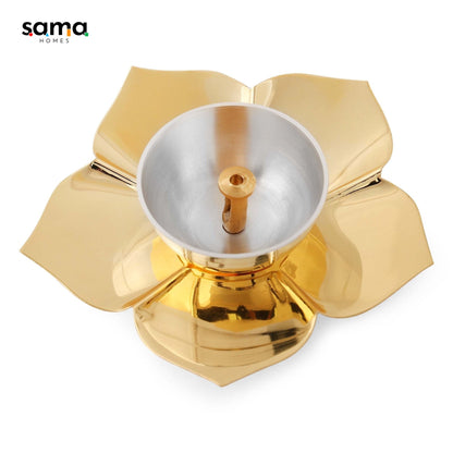 Lotus Diya / Deepak with Velvet Box - Sama Homes
